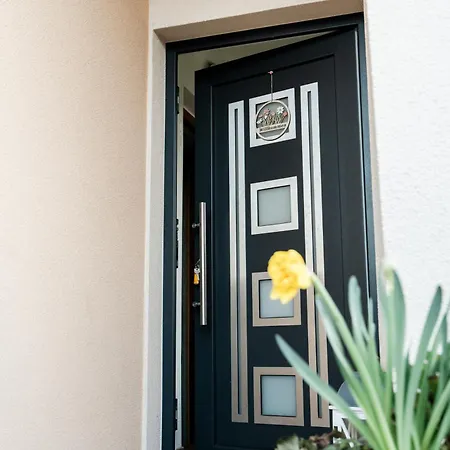 Apartment Kohlweg - Free Parking, Garden And Air Conditioning *